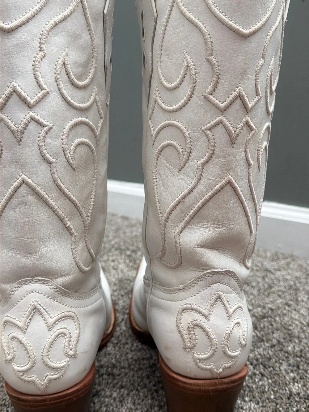 CORRAL WOMEN'S MATCHING STITCH PATTERN & INLAY TALL WESTERN BOOTS - SNIP TOE